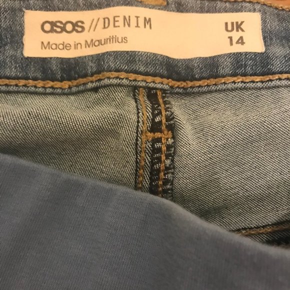 ASOS Maternity Comfy Skinny Ankle Jeans - Picture 2 of 5
